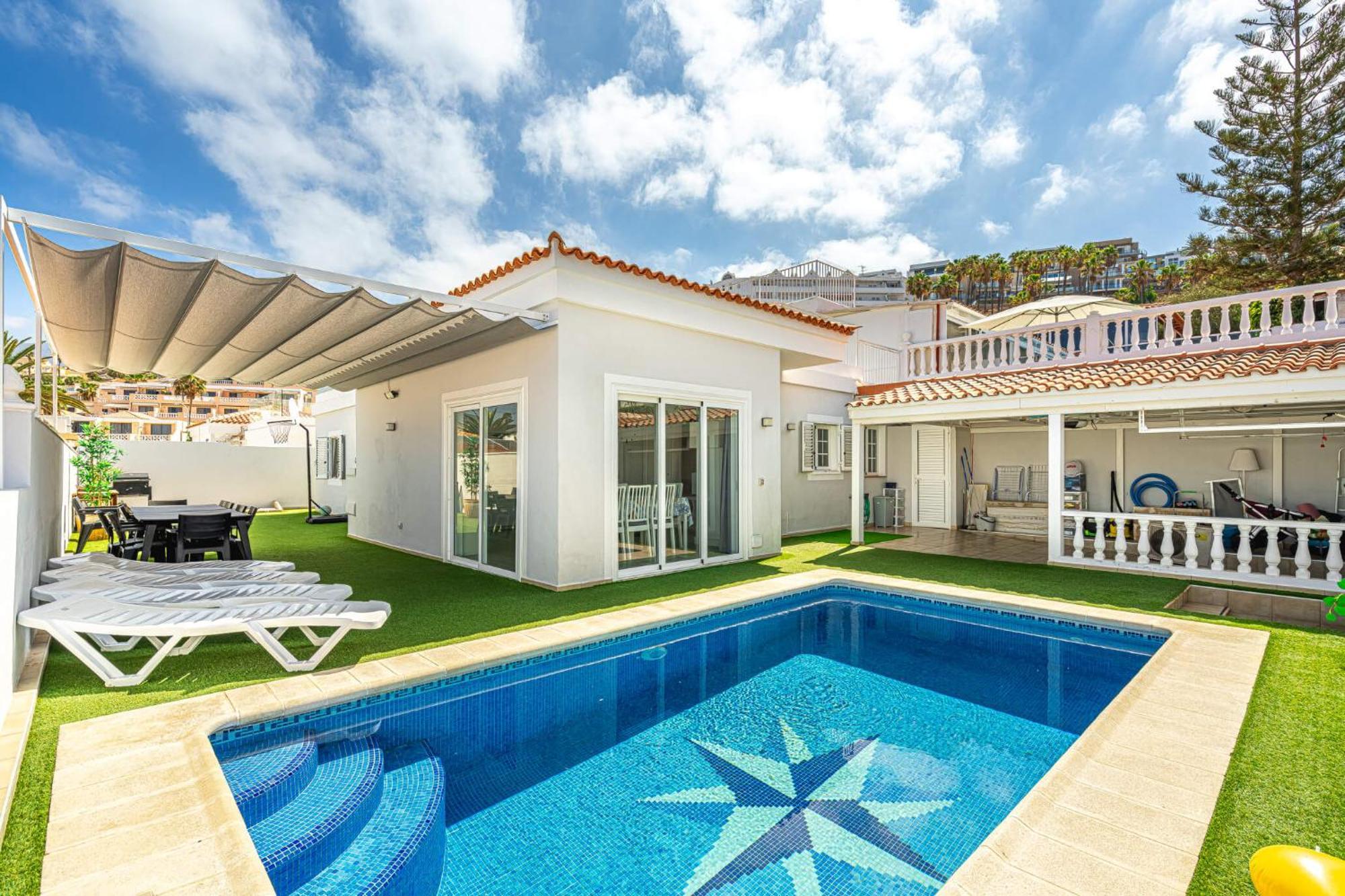Villa Costa Adeje Екстериор снимка