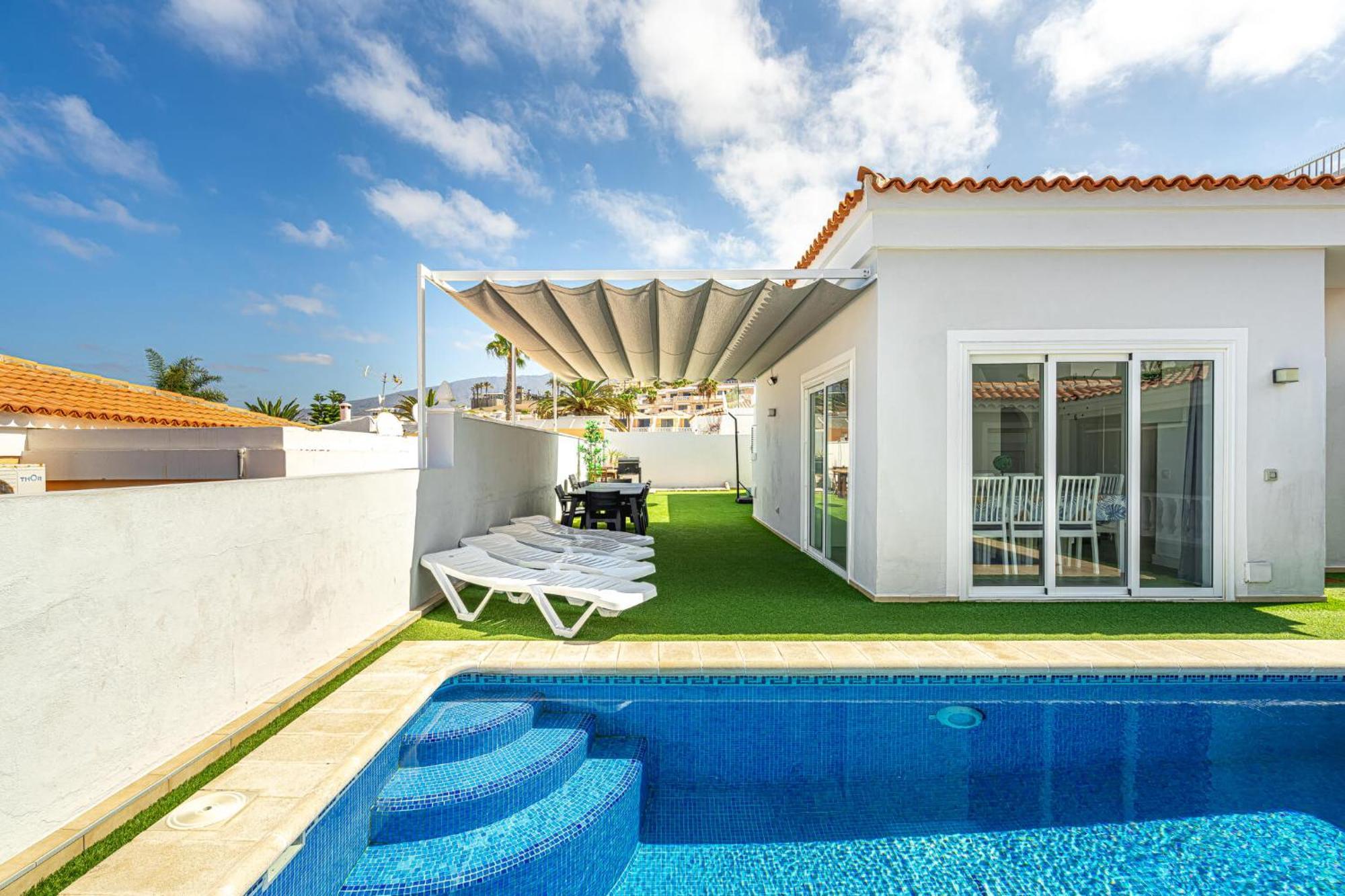 Villa Costa Adeje Екстериор снимка
