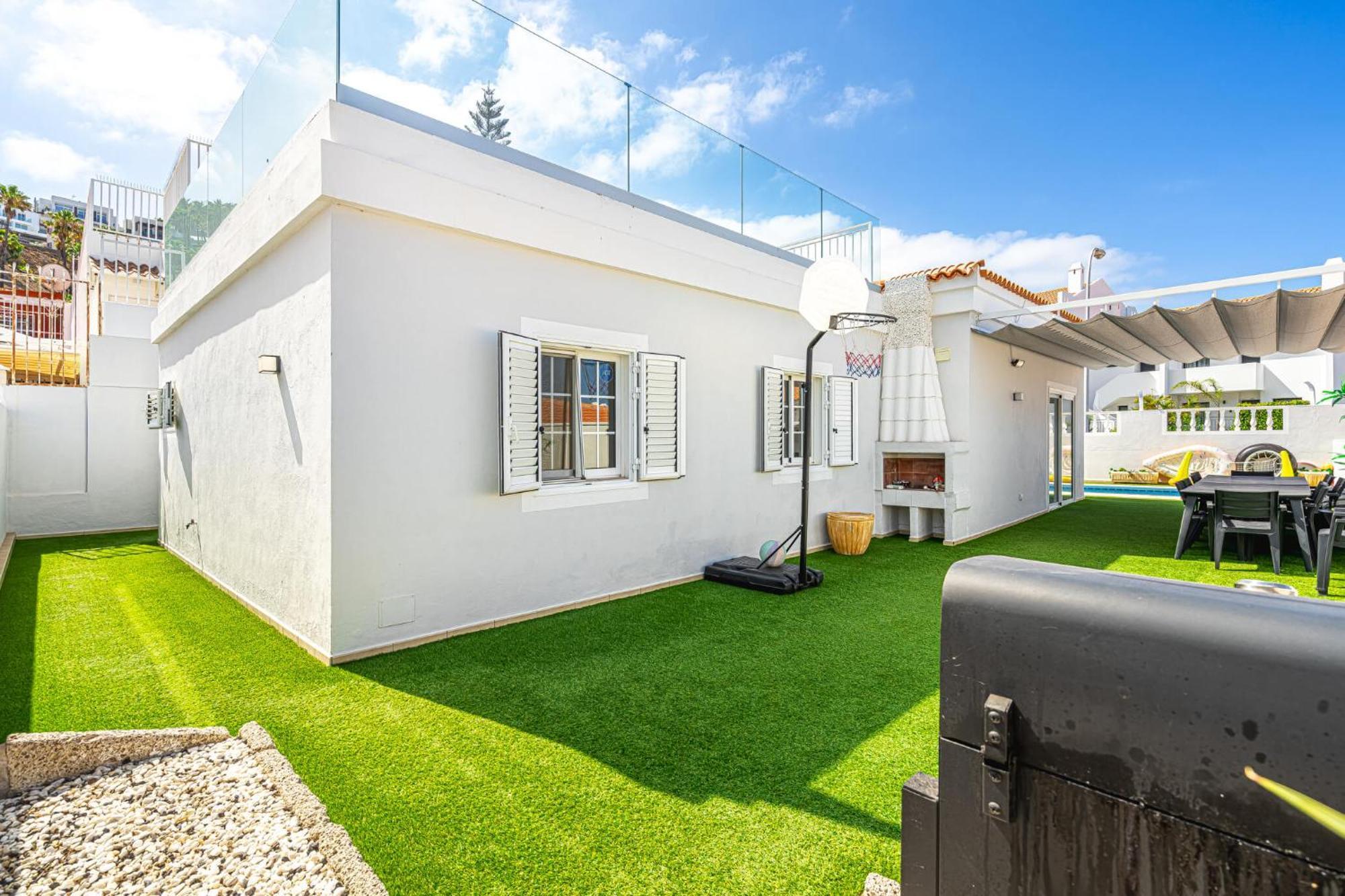 Villa Costa Adeje Екстериор снимка